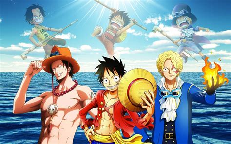 Luffy, Ace y Sabo luchando juntos contra animales salvajes