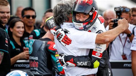 Tatsuki Suzuki con Paolo Simoncelli
