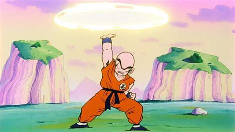 Krilin usando Kienzan