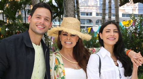 Detalle de los hilos de Rui y su arte de sangre demoníaca