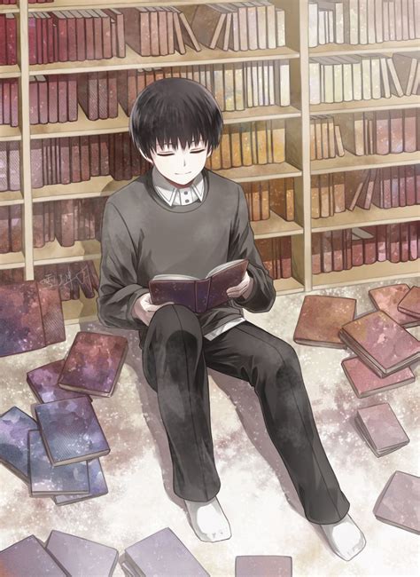 Ken Kaneki joven con libros