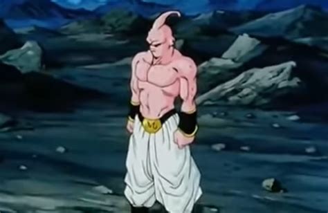 Mr. Satán y Majin Buu interactuando amistosamente