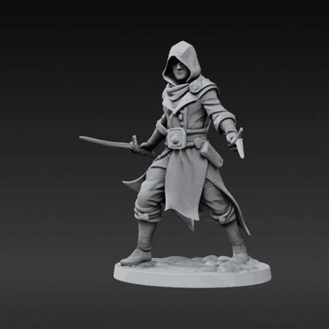 Asesino en pose sigilosa