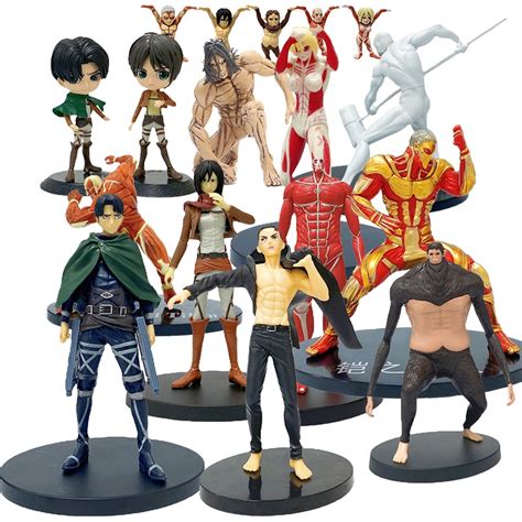 Variedad de figuras de Ataque a los Titanes