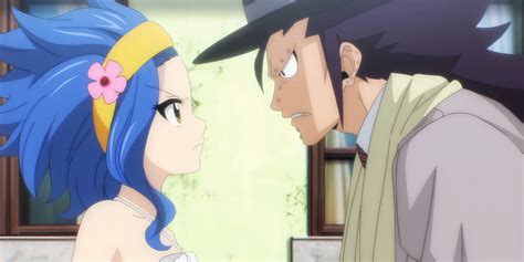 Gajeel Redfox defendiendo a Levy McGarden