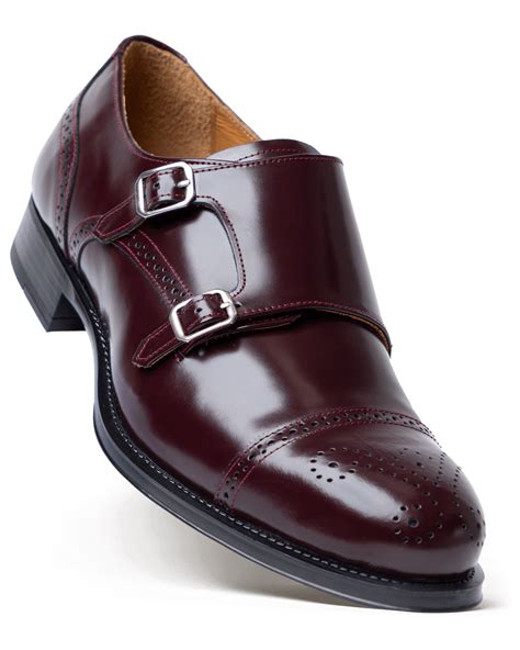 zapatos con hebilla para hombre