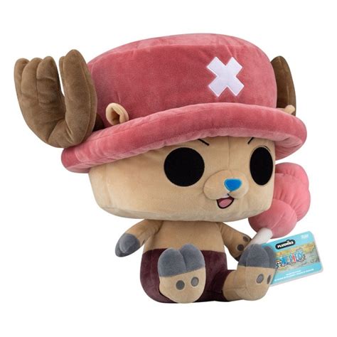 Peluche de Chopper con su gorro rosa y expresión tierna