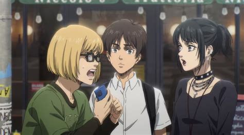 Personajes de Attack on Titan en escena de diálogo político