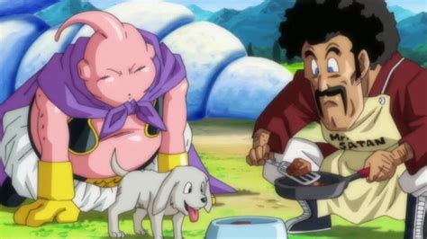 Majin Buu y Mr. Satán cuidando al perro Bee