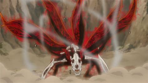 Naruto liberando 6 colas contra Pain
