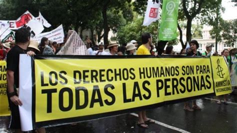 Manifestación por los derechos humanos en América Latina