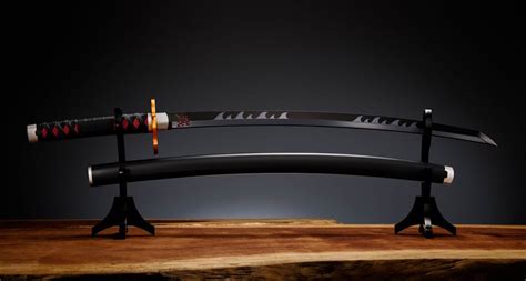 Réplica de espada Nichirin de Kimetsu no Yaiba