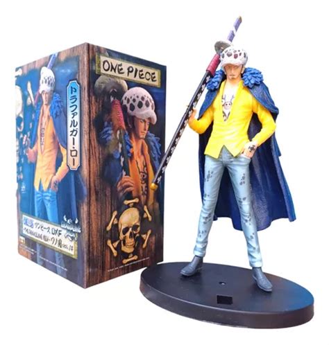 Figura de Marco de One Piece de la línea SCultures