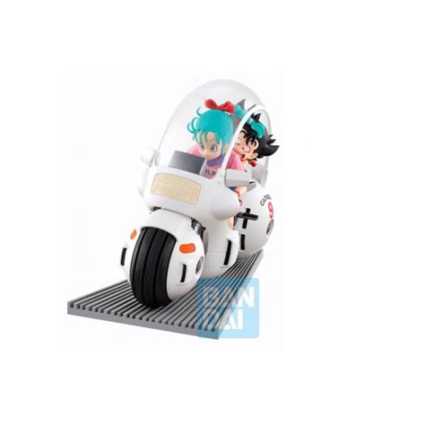 Figura de Goku y Bulma en moto