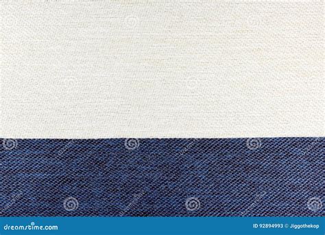 Detalle de la tela blanca en el borde del Hakama