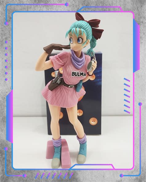 Figura de Bulma de Dragon Ball en pose dinámica