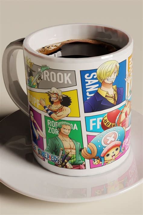 Colección de tazas de One Piece con personajes populares