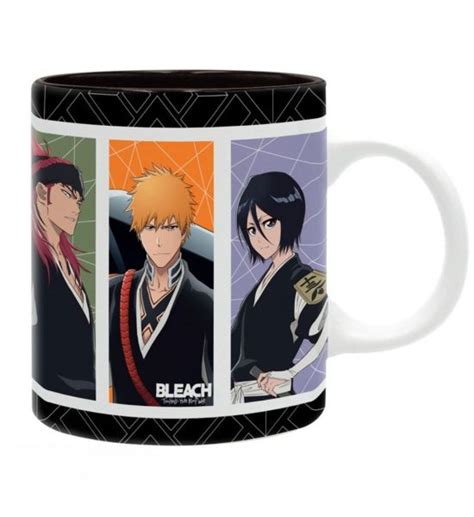 Taza de Bleach con diseño de personajes