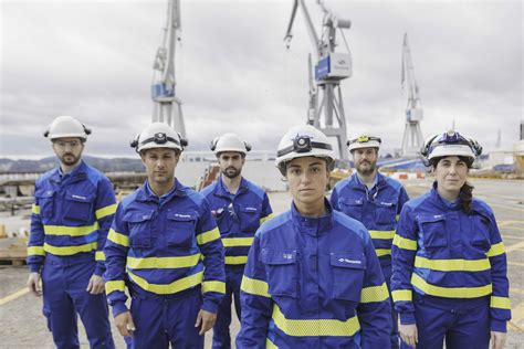 Infografía sobre los Centros de Excelencia de Navantia