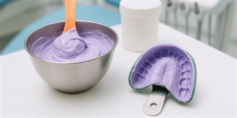 Toma de impresión dental con cubeta