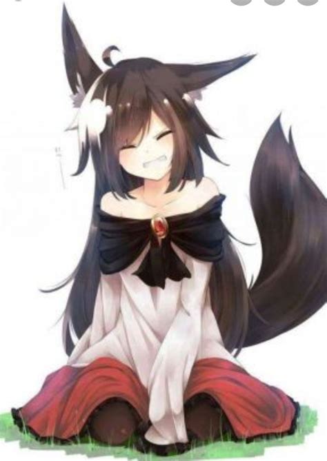 Hinata con orejas y cola de lobo
