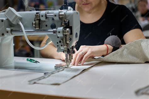 Proceso de costura de un traje de cosplay