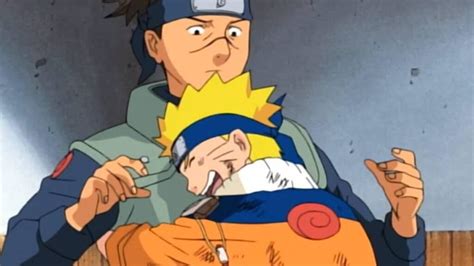 Iruka Umino y Naruto Uzumaki en la Academia