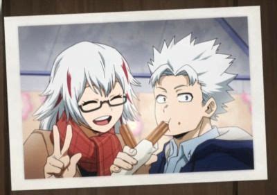 Fuyumi y Natsuo Todoroki