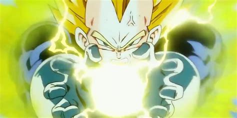 Vegeta usa Final Flash contra Cell