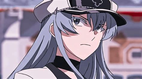 Esdeath con su atuendo de general