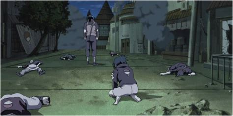 Itachi Uchiha matando a los miembros de su clan.