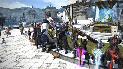 Jugadores de Final Fantasy XIV en Ul'Dah rindiendo homenaje a Kentaro Miura