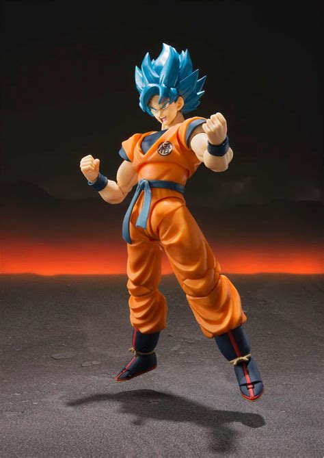 Figura grande de Super Saiyan Goku