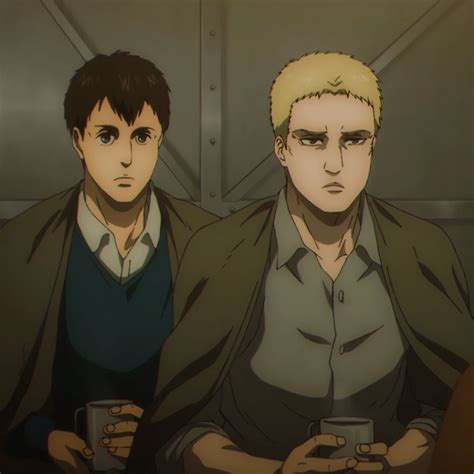 Ilustración de Reiner Braun y Bertholdt Hoover transformándose en Titanes