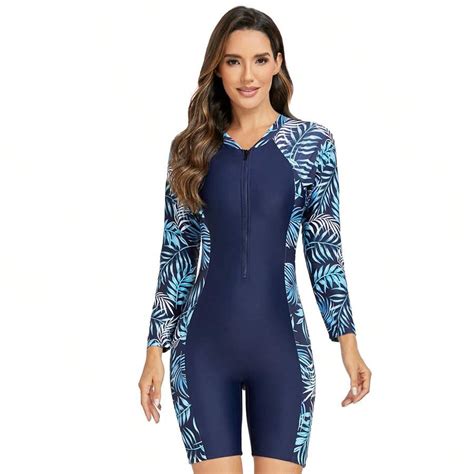 Detalle del tejido de un traje de baño con protección UV