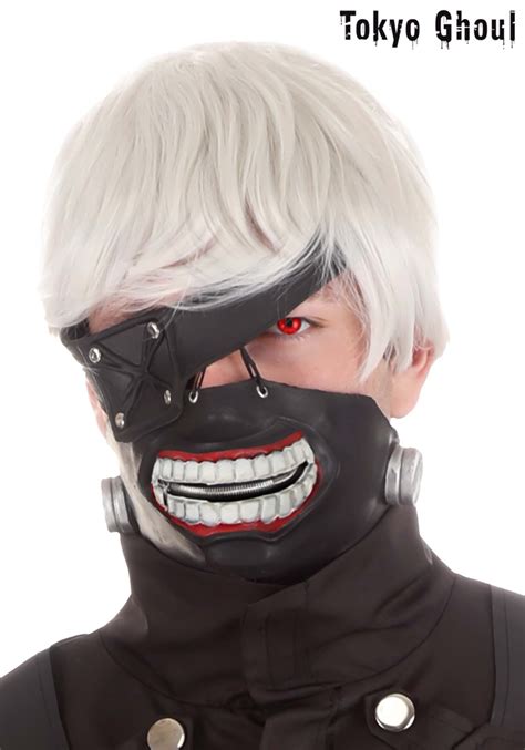 Ken Kaneki en modo Ghoul con su icónica vestimenta