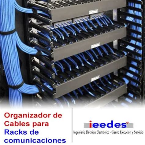 Organizador de cables metálico ZORA en un centro de datos
