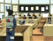 Estudiantes de la Academia Ninja entrenando
