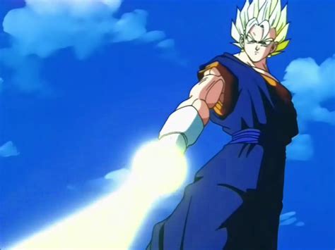 Vegetto utilizando la Espada de Espíritu Final