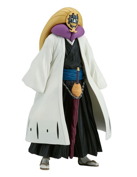 Comparativa de tamaño de la figura de Mayuri Kurotsuchi con otros personajes de Bleach