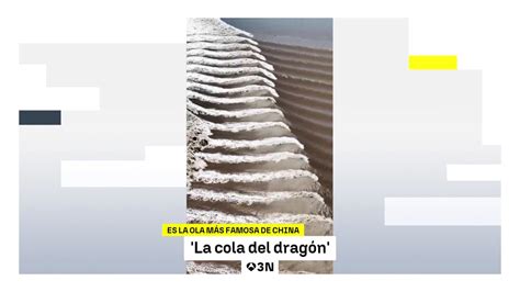Detalle de la cola de dragón en un modelo LEGO