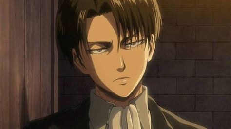 Joven Levi Ackerman en la Ciudad Subterránea