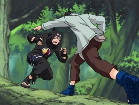 Shino luchando contra Kankuro