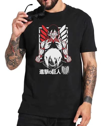 Diseño de camiseta compresiva con temática de anime