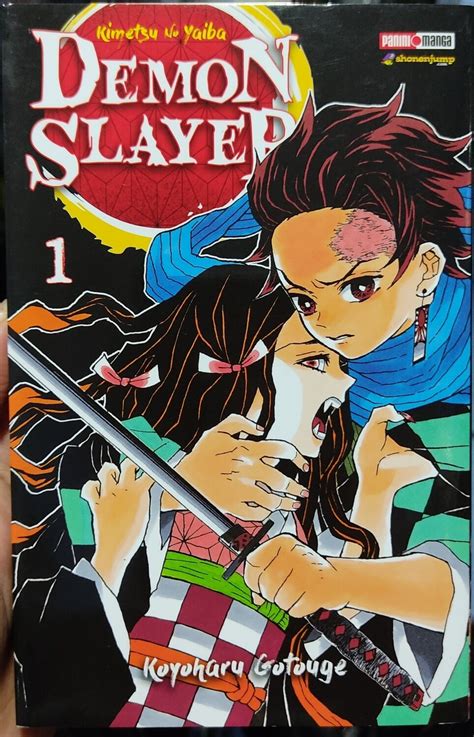 Portada del primer volumen de Kimetsu no Yaiba