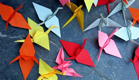 Grullas de origami para la paz