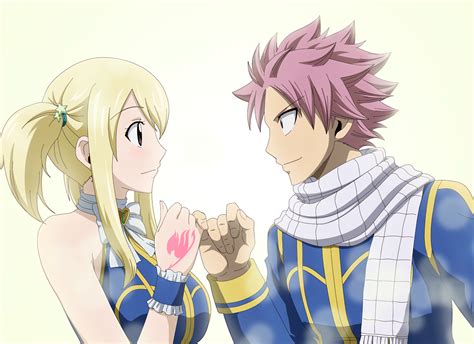 Natsu y Lucy planeando revivir Fairy Tail