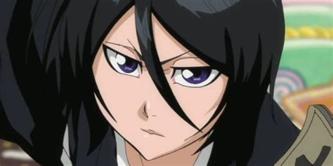 Rukia luchando contra Hollows