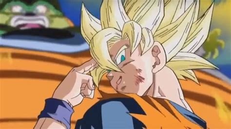 Goku utilizando la Teletransportación