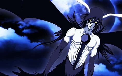 Ulquiorra Cifer enfrentando a Ichigo en su forma Hollow